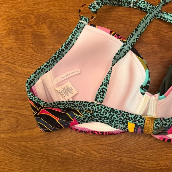 BLEU Sweetheart Bra Swimsuit Top SZ. 36D Purple Tropical Print - Picture 10 of 16